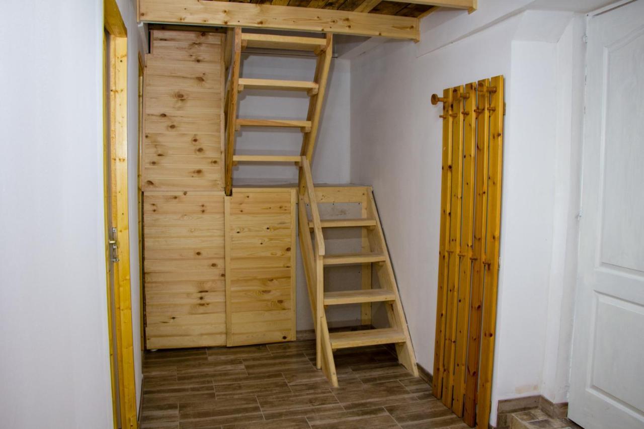 Hotel Zimmer Feri Vendégház Abaújszántó Exterior foto
